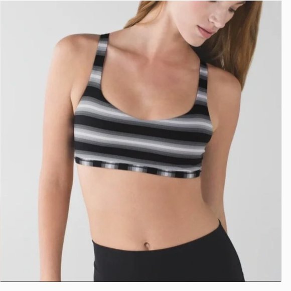 lululemon striped free to be wild sports bra w/cross straps in back - Picture 7 of 7